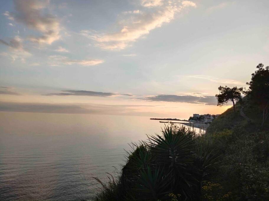Holiday home N G Luxury At No 2 Nea Kallikrateia